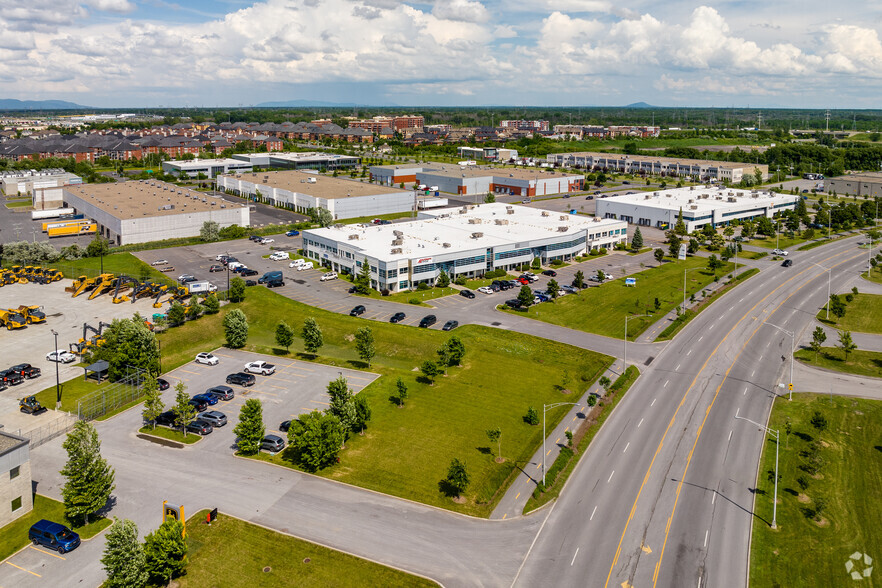 4005 Boul Matte, Brossard, QC en alquiler - Vista aérea - Imagen 2 de 7