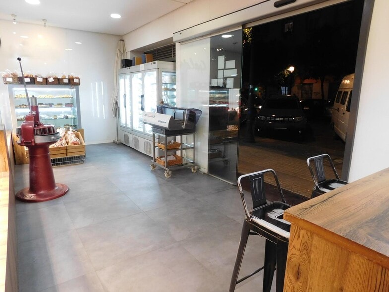 Local en València, Valencia en venta - Foto del edificio - Imagen 1 de 35