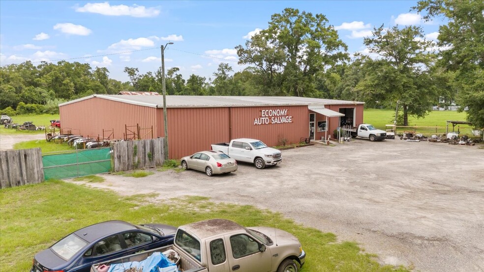 572 Woodville Hwy, Crawfordville, FL en venta - Foto del edificio - Imagen 3 de 48