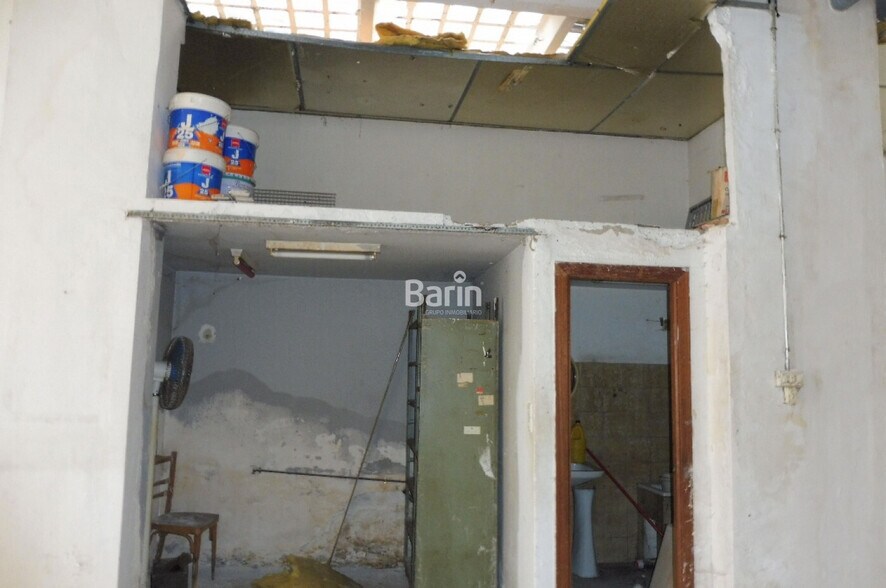 Local en Córdoba, Córdoba en alquiler - Foto del edificio - Imagen 3 de 7