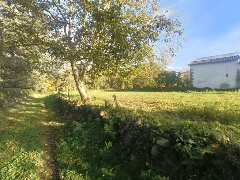 Entidad Arenas de Iguña, Sn, Arenas de Iguña, Cantabria en venta - Foto del edificio - Imagen 1 de 2