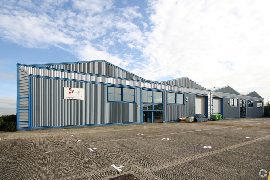 3-4 Crammond Park, Harlow en alquiler - Foto del edificio - Imagen 2 de 3