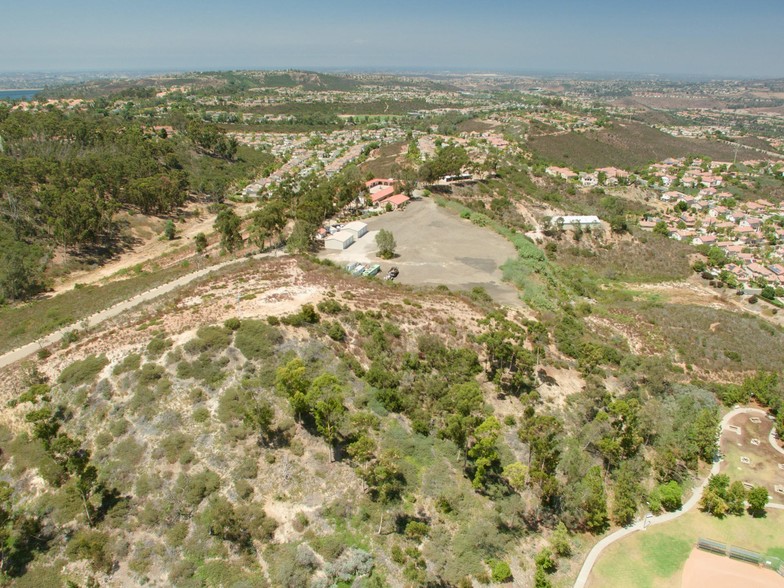 11495 Cypress Canyon Rd, San Diego, CA en venta - Foto del edificio - Imagen 2 de 25