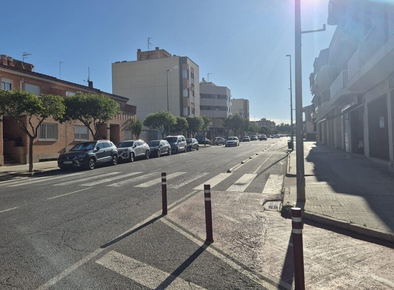 Local en Amposta, Tarragona en alquiler - Foto del edificio - Imagen 2 de 2
