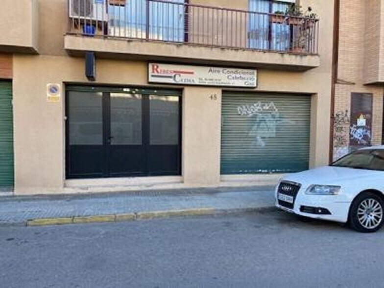 Edificio residencial en Sant Pere de Ribes, Barcelona en venta - Foto principal - Imagen 1 de 1