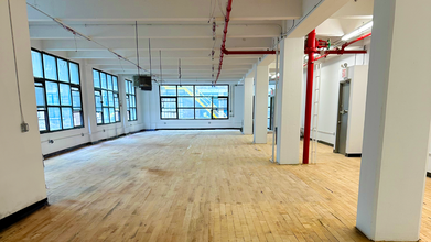 2121 41st Ave, Long Island City, NY en alquiler Foto del interior- Imagen 1 de 1