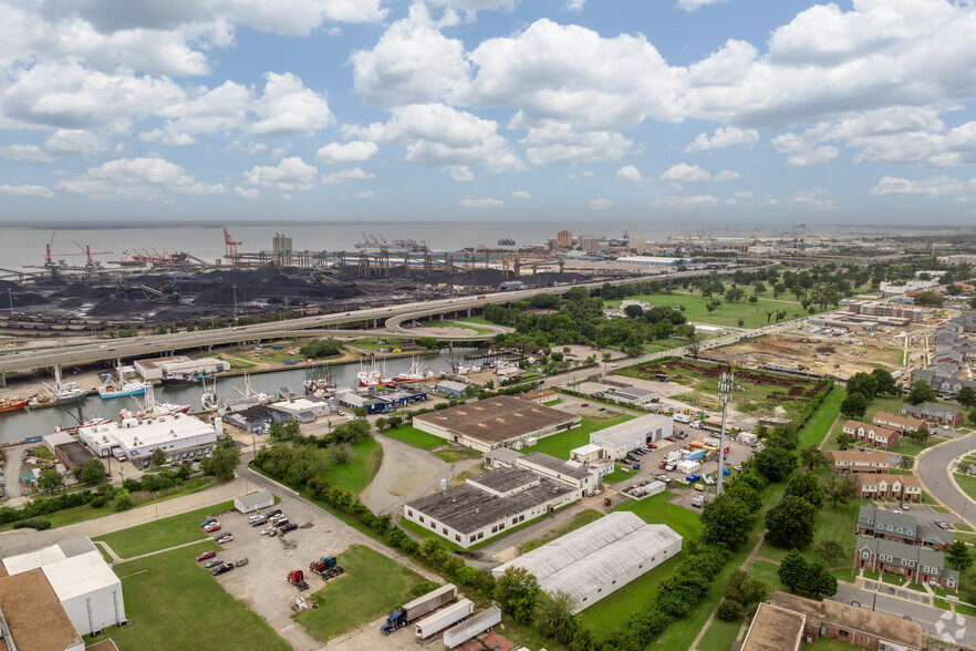 900 Jefferson Ave Industrial Site cartera de 3 inmuebles en venta en LoopNet.es - Foto del edificio - Imagen 1 de 27