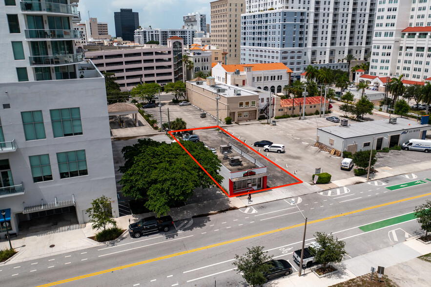 315 Fern St, West Palm Beach, FL en alquiler - Foto del edificio - Imagen 2 de 7