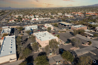 8058 N Oracle Rd, Tucson, AZ - VISTA AÉREA  vista de mapa - Image1