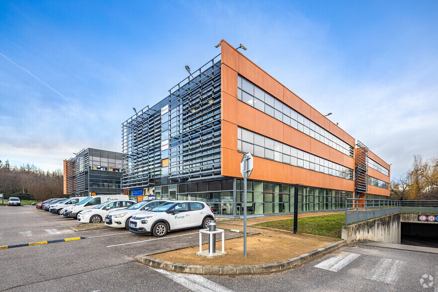 Oficina en Saint-Priest en alquiler - Foto del edificio - Imagen 2 de 2