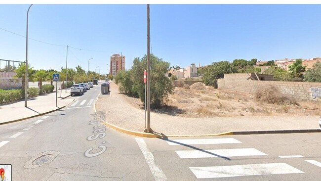 Más detalles de de San Martín, el Ejido Sur, 30, Almería - Terreno en venta
