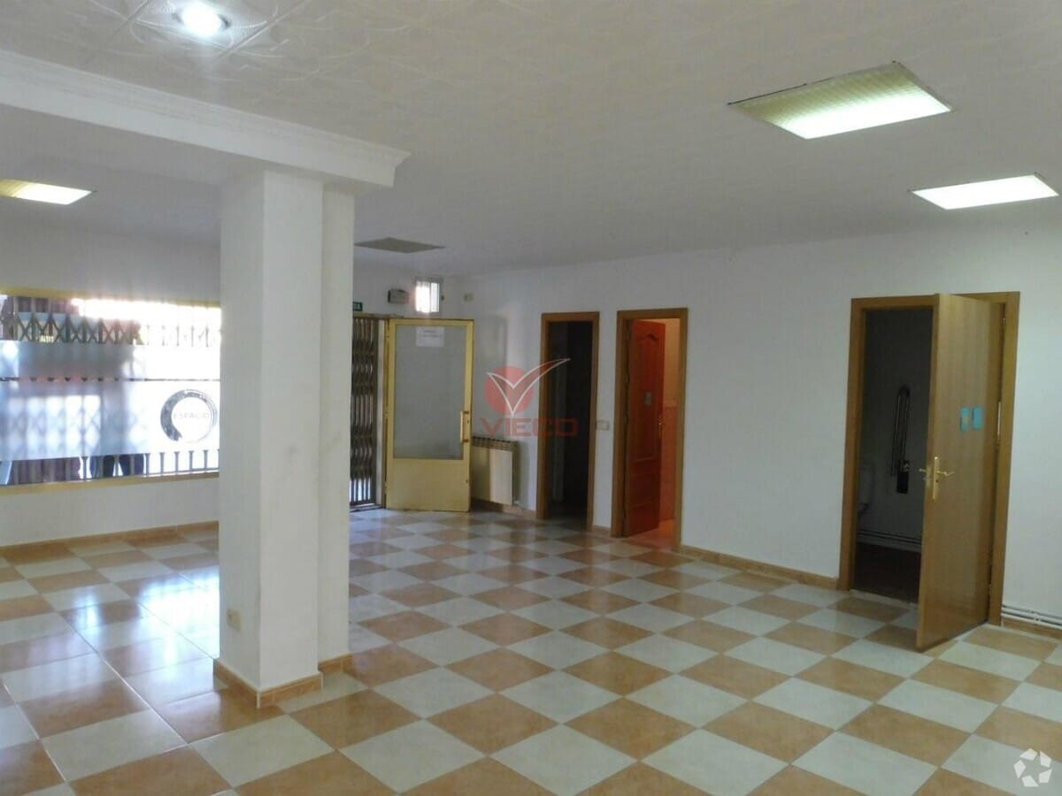 Cuenca, CUE 16002 - Unidad Puerta B5, Esc. E - - Foto del interior - Image 2 of 9