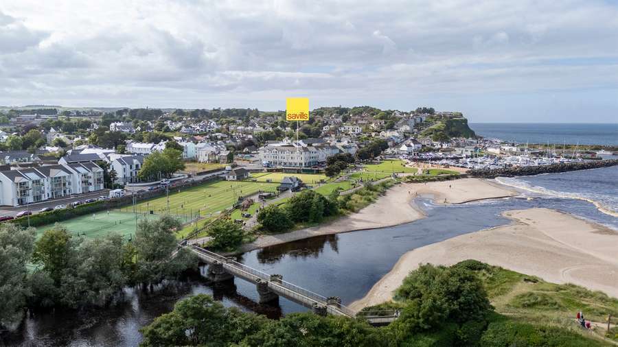 1-3 North St, Ballycastle en venta - Foto del edificio - Imagen 1 de 1