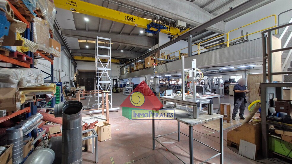 Nave en Torrejón de Ardoz, Madrid en venta - Foto del interior - Imagen 2 de 15
