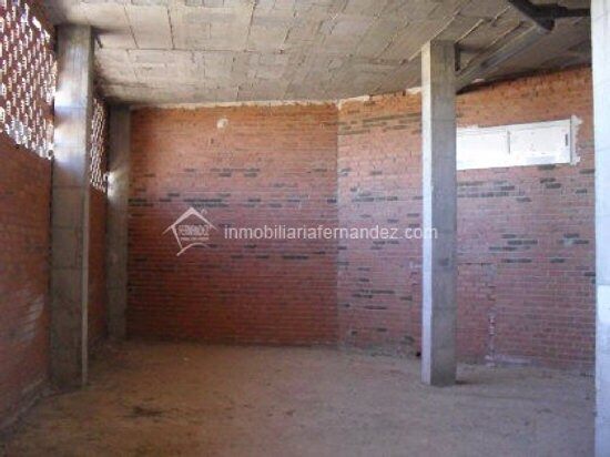 Local en Cáceres, Cáceres en alquiler - Foto del edificio - Imagen 3 de 5