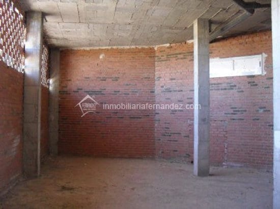 Local en Cáceres, Cáceres en alquiler - Foto del edificio - Imagen 3 de 5