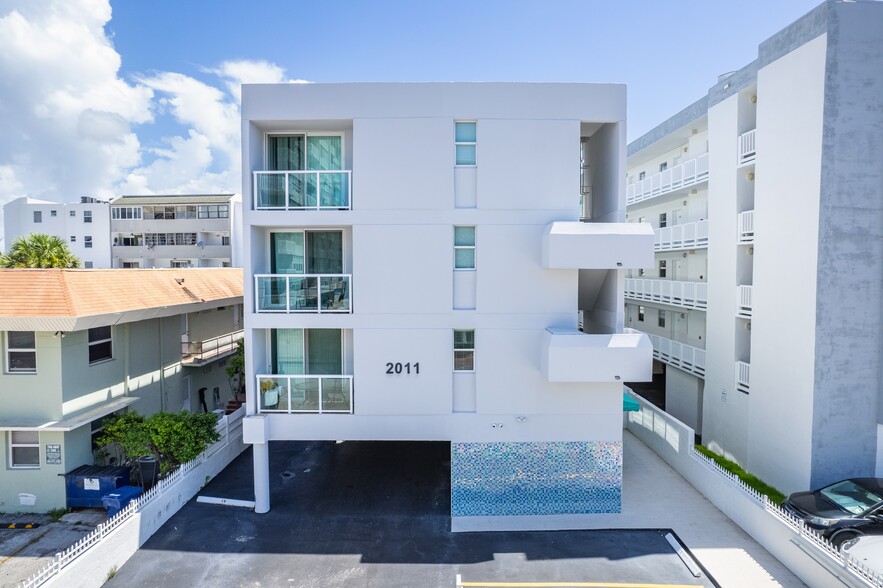 2011 Bay Dr, Miami Beach, FL en venta - Foto del edificio - Imagen 1 de 23