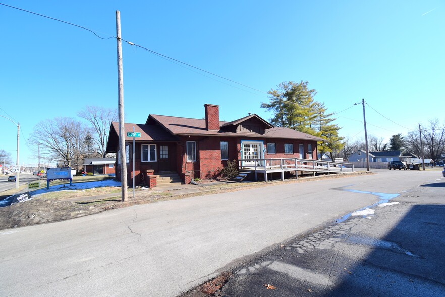 1921 Broadway St, Mount Vernon, IL en venta - Foto principal - Imagen 1 de 9