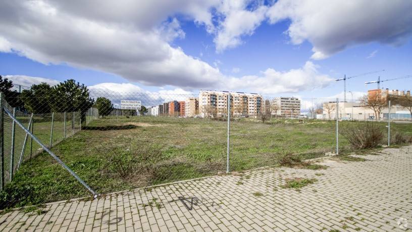 Calle Arroyo de la Bulera, 24, Madrid, Madrid en venta - Foto principal - Imagen 1 de 1