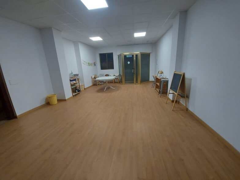 Local en El Ejido, Almería en alquiler - Foto del edificio - Imagen 2 de 5