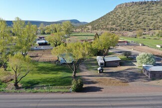 Más detalles de 972 S Main St, Prineville, OR - Flex en venta