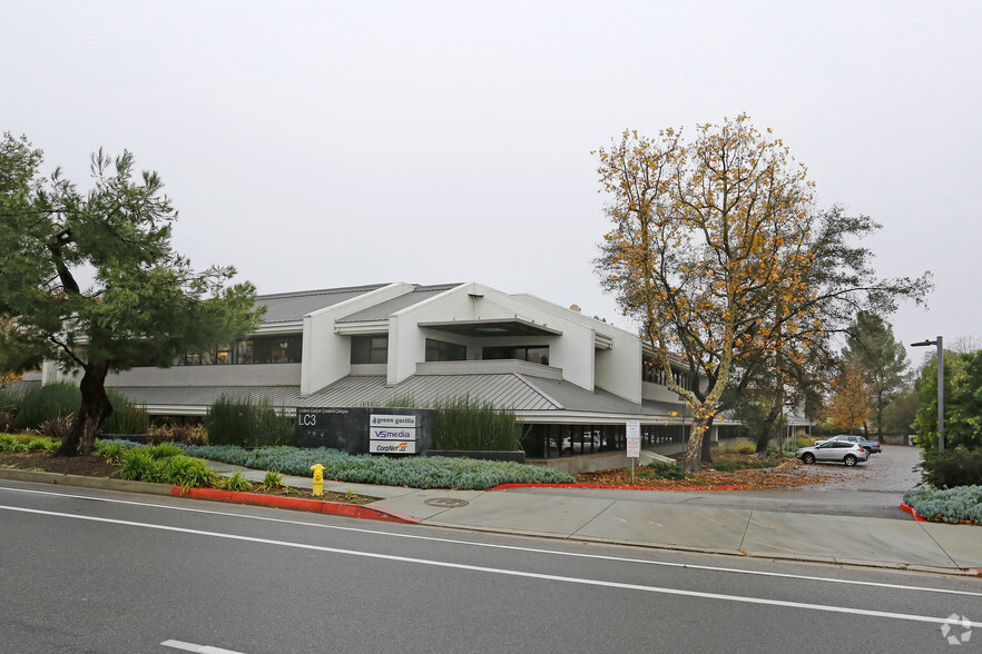 31416 Agoura Rd, Westlake Village, CA en alquiler - Foto del edificio - Imagen 1 de 11