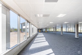 Waterside Dr, Reading en alquiler Foto del interior- Imagen 2 de 12