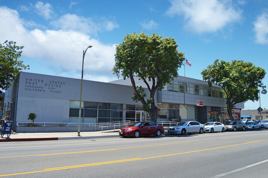 14416-14420 Chase St, Panorama City, CA en alquiler - Foto del edificio - Imagen 3 de 13