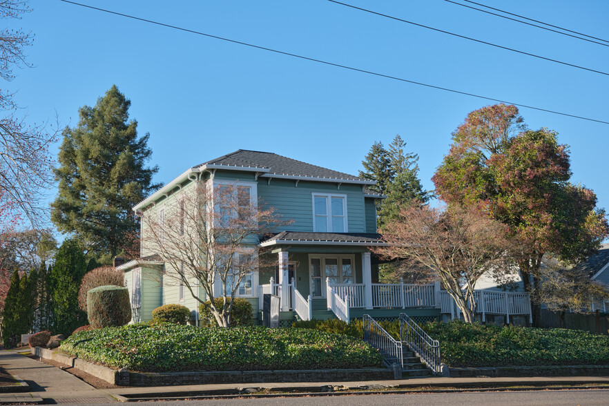 1491 Commercial St SE, Salem, OR en venta - Foto del edificio - Imagen 2 de 37