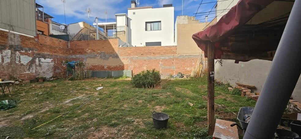 Terreno en Sabadell, Barcelona en venta - Foto del edificio - Imagen 3 de 3