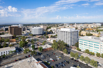 155 N Lake Ave, Pasadena, CA - VISTA AÉREA  vista de mapa