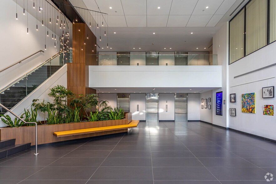 350 Main St, Malden, MA en alquiler - Foto del interior - Imagen 1 de 26