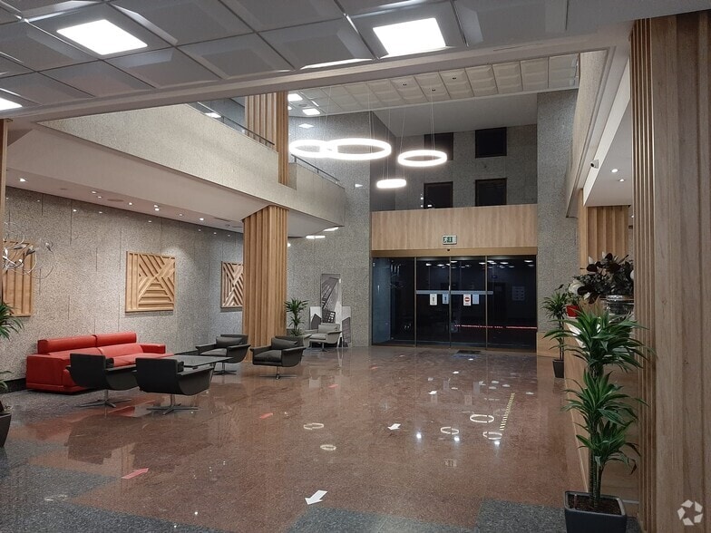 Avenida de Europa, 16, Alcobendas, Madrid en alquiler - Foto del edificio - Imagen 3 de 8