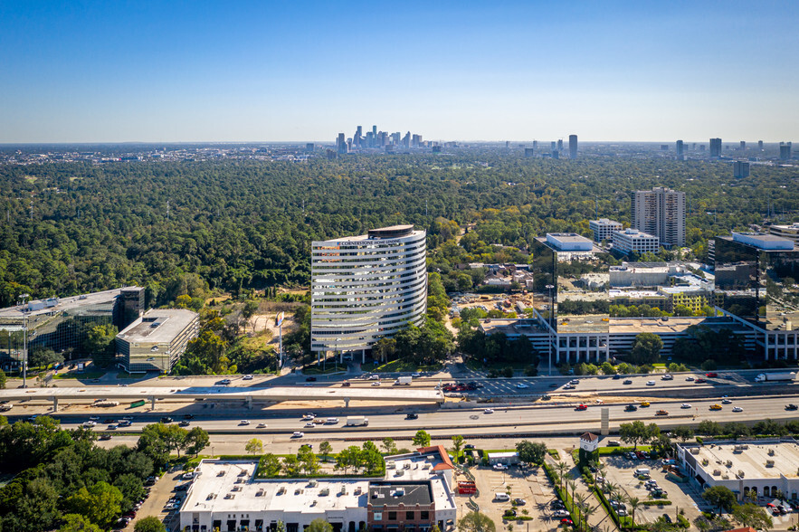 1177 West Loop South, Houston, TX en alquiler - Foto del edificio - Imagen 2 de 7