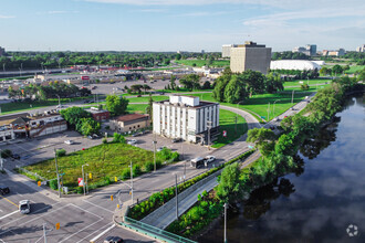 2211 Riverside Dr, Ottawa, ON - VISTA AÉREA  vista de mapa