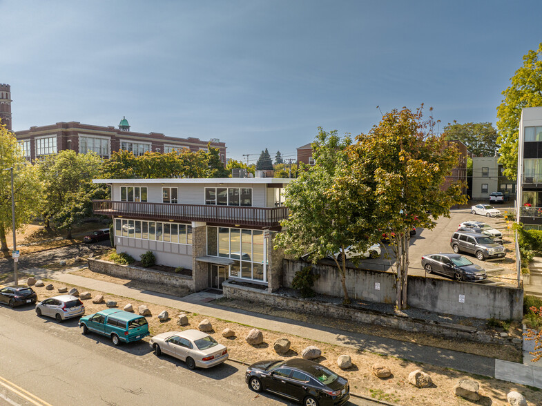 622 Tacoma Ave S, Tacoma, WA en venta - Foto del edificio - Imagen 3 de 7