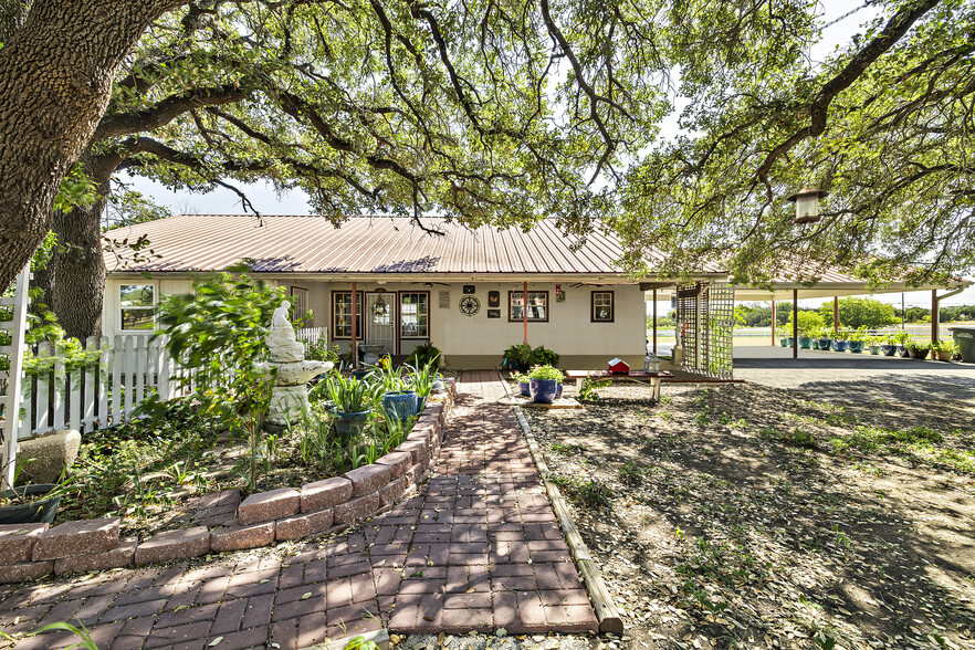 3676 FM2657, Kempner, TX en venta - Otros - Imagen 3 de 38