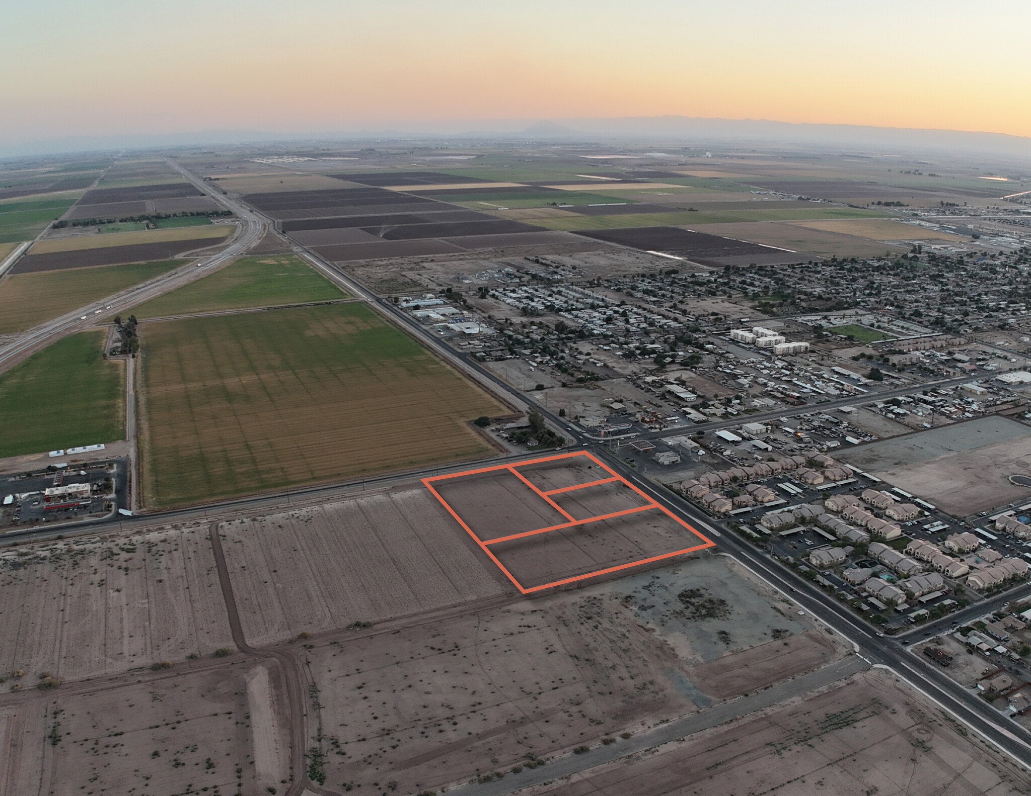 NEC HWY 78 & N BEST Ave, Brawley, CA en venta Foto del edificio- Imagen 1 de 4