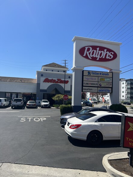 5160 Vineland Ave, North Hollywood, CA en alquiler - Foto del edificio - Imagen 2 de 28