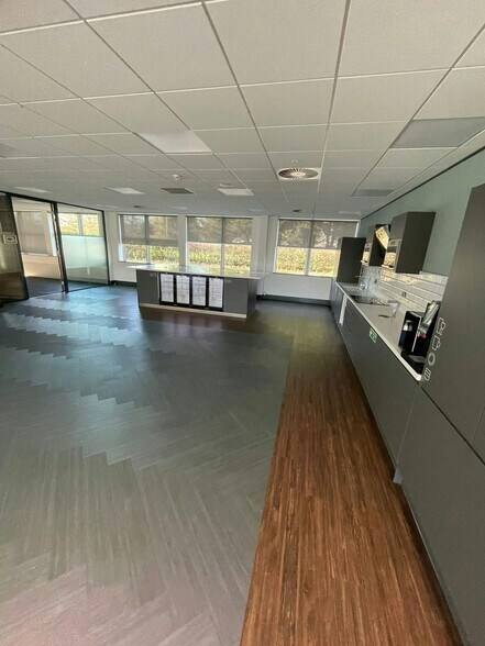 Grange Dr, Southampton en alquiler - Foto del edificio - Imagen 3 de 13