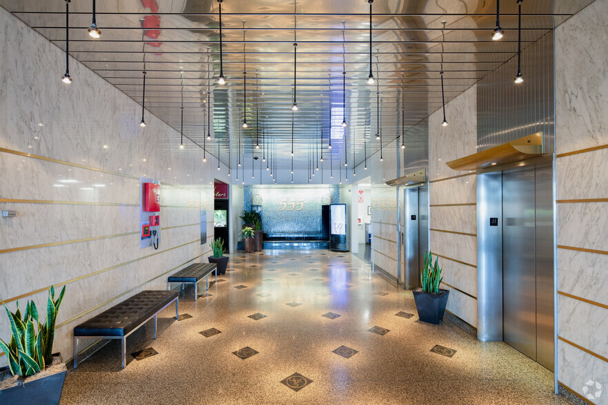 555 E City Ave, Bala Cynwyd, PA en alquiler - Lobby - Imagen 2 de 5