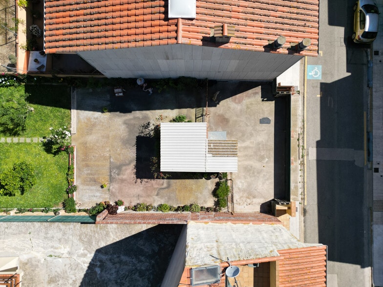 Carrer Sicilia, Bisbal Dempordà, 64, La Jonquera, Gerona en venta - Foto del edificio - Imagen 3 de 17