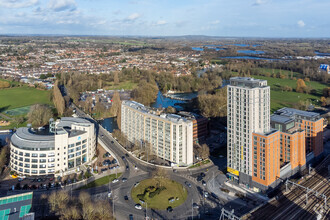 Reading Bridge, Reading, BKS - VISTA AÉREA  vista de mapa