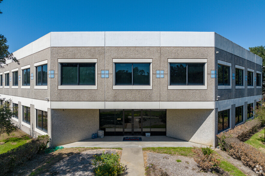 10600 Corporate Dr, Stafford, TX en alquiler - Foto del edificio - Imagen 1 de 14