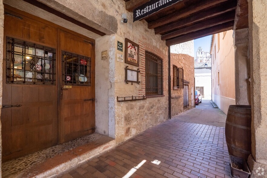 Plaza De España, 16, Turégano, Segovia en venta - Foto del edificio - Imagen 2 de 33