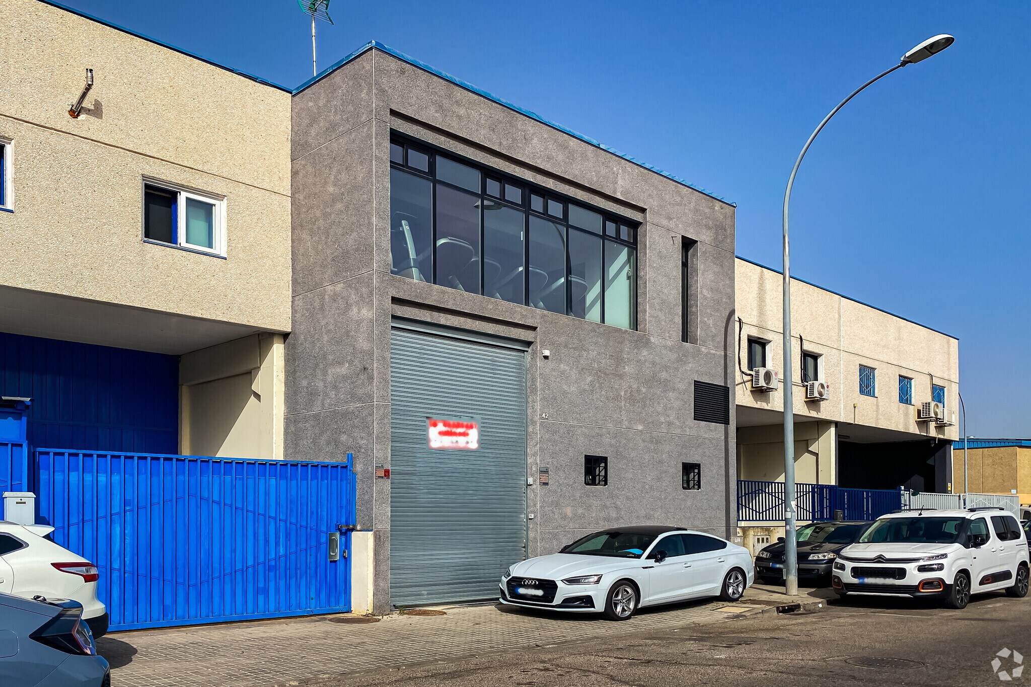 Calle Físicas, 42, Alcorcón, Madrid en venta Foto principal- Imagen 1 de 1