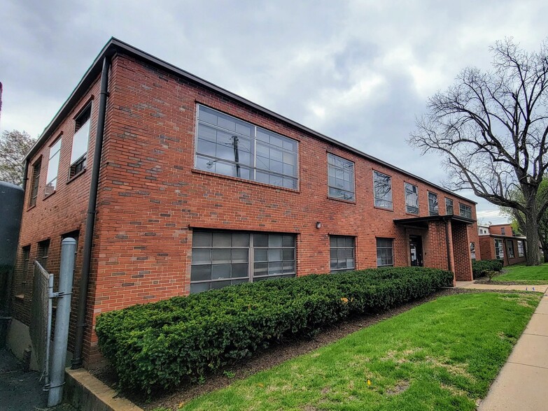 3622 Greenwood Blvd, Maplewood, MO en alquiler - Foto principal - Imagen 1 de 5