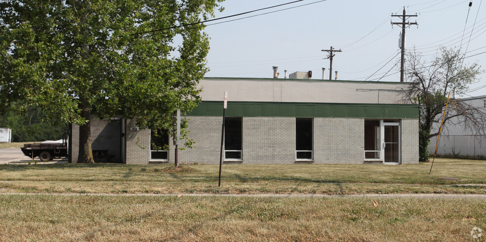 570 Northland Blvd, Forest Park, OH en alquiler - Foto del edificio - Imagen 2 de 3