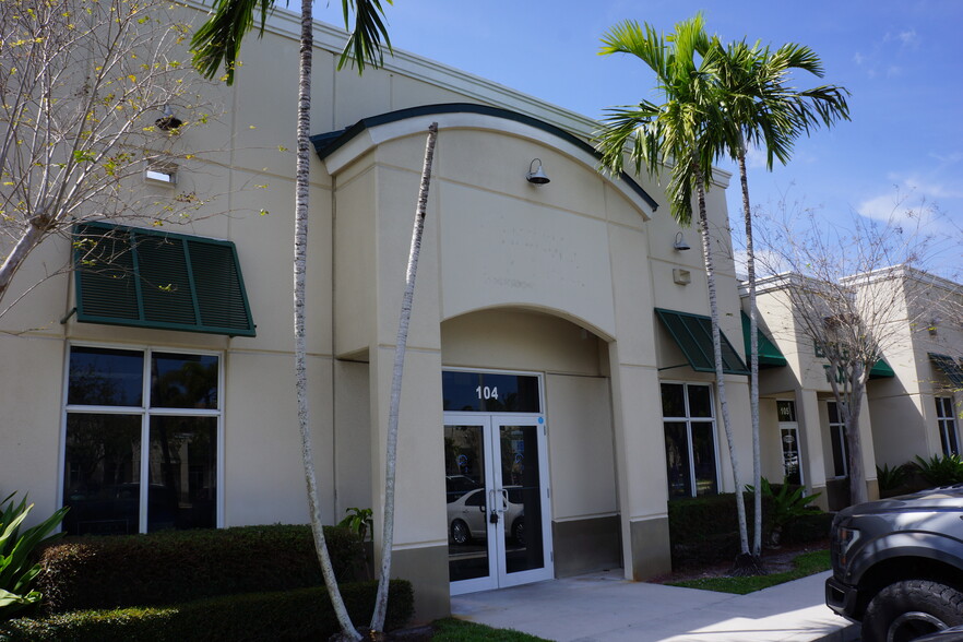 5493 Wiles Rd, Coconut Creek, FL en alquiler - Foto del edificio - Imagen 3 de 5