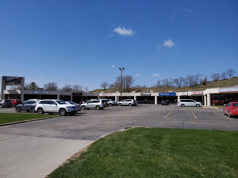 900 Woodbury Ave, Council Bluffs, IA en alquiler - Foto del edificio - Imagen 1 de 2